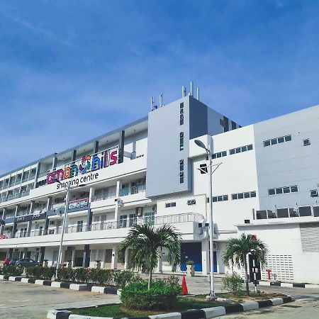 Aman Hills Hotel Kampong Timbunan Экстерьер фото