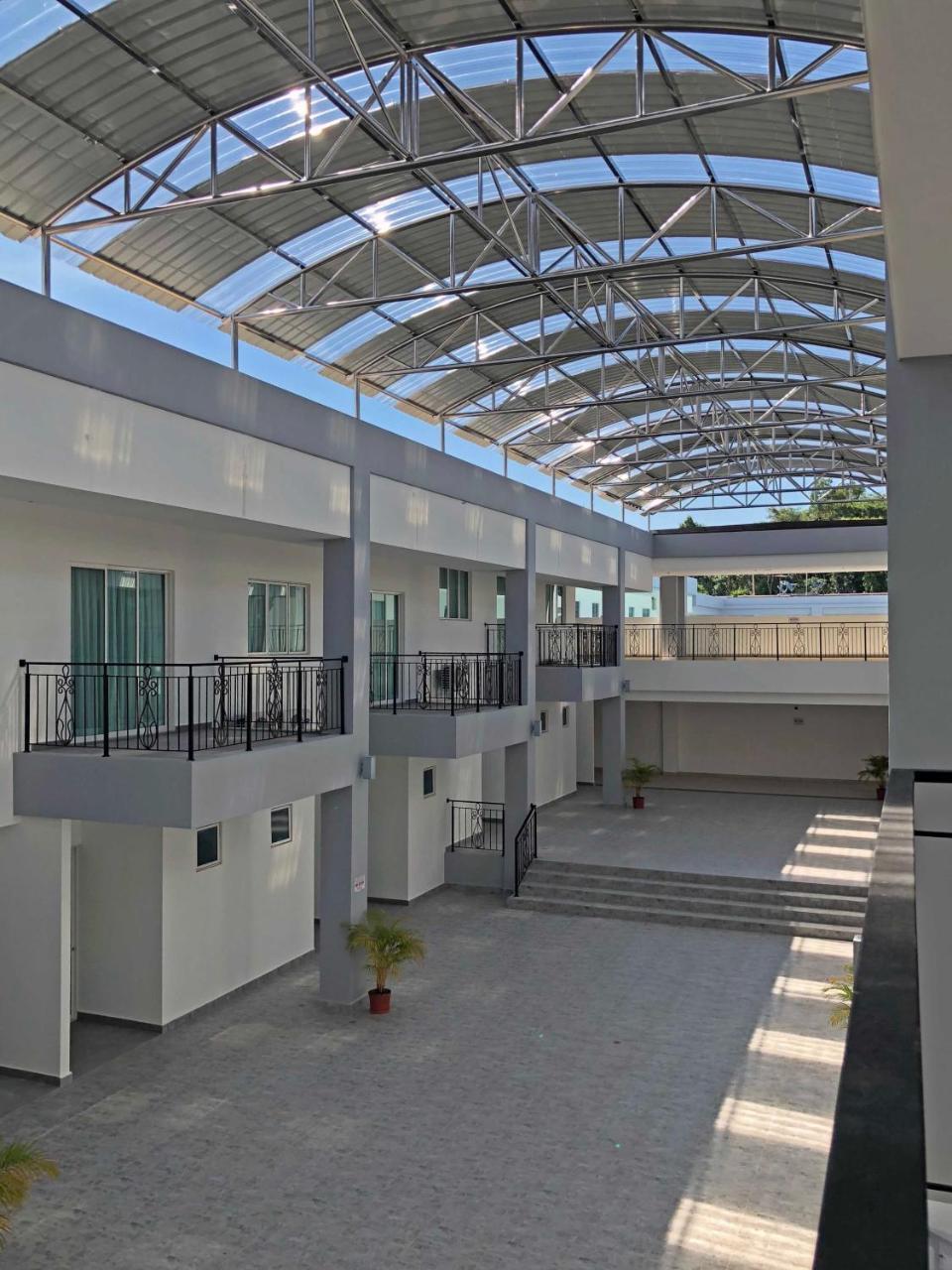 Aman Hills Hotel Kampong Timbunan Экстерьер фото
